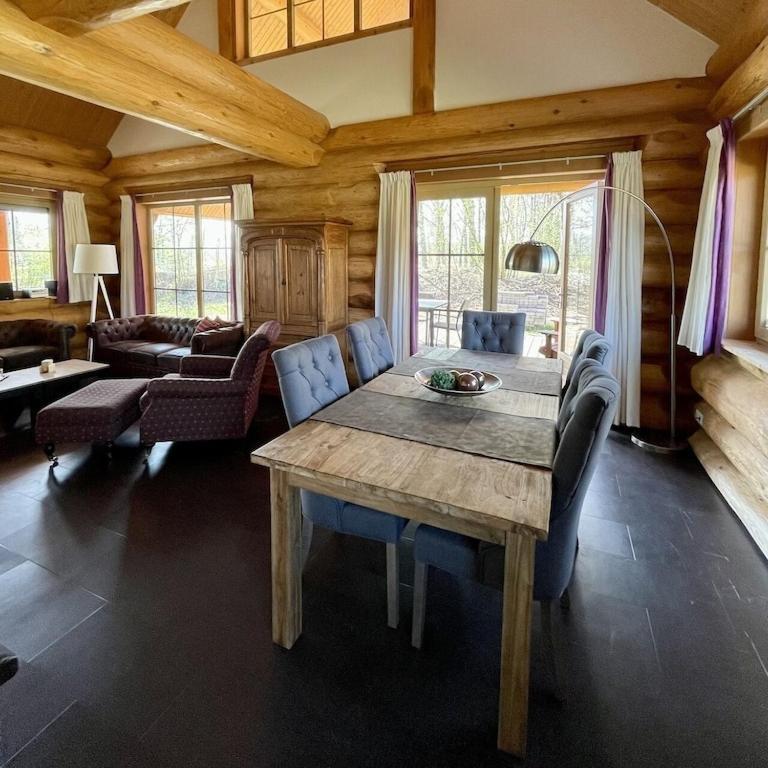 Unieke Houten Villa Met Sauna In Twente - 5P Den Ham Luaran gambar