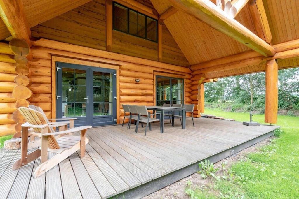 Unieke Houten Villa Met Sauna In Twente - 5P Den Ham Luaran gambar